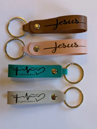 Porte-clés lanière cuir "Foi Espérance Amour" - Divers coloris