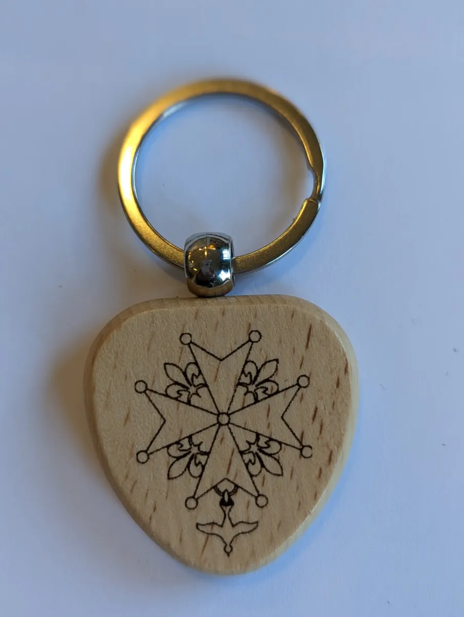Porte-clé en bois "Croix huguenote" - Forme cœur